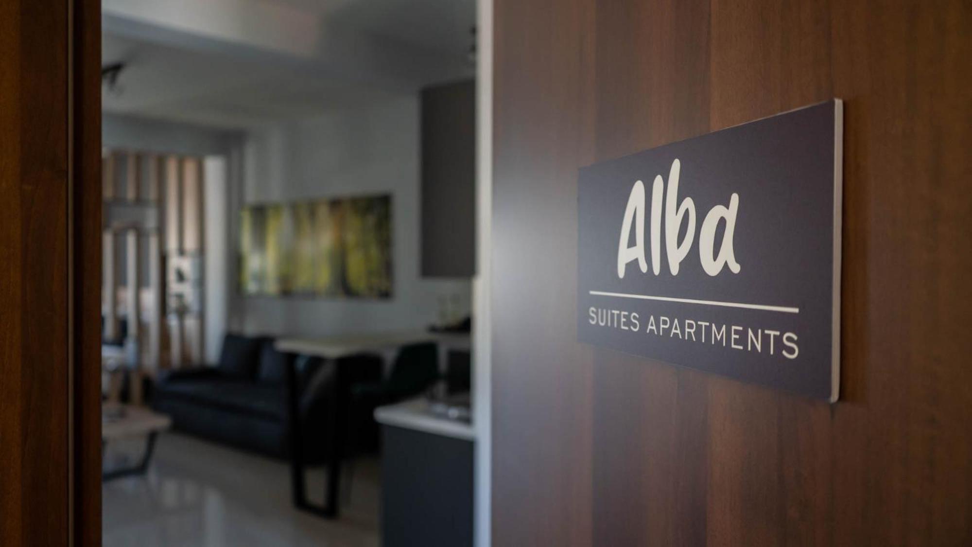 Alba Suite Apartment Kalampáka Buitenkant foto